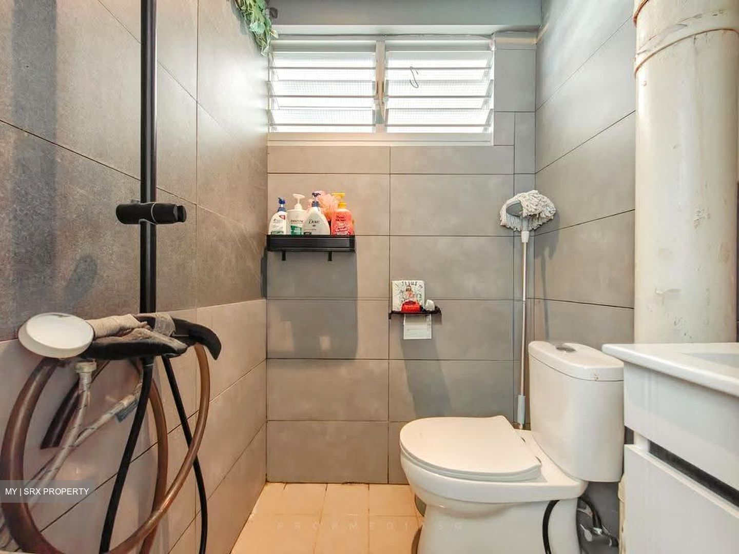 Blk 214 Serangoon Avenue 4 (Serangoon), HDB 3 Rooms #621034111